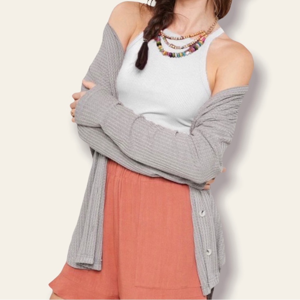 New Boutique Waffle Knit Gray Cardigan Button Up Sweater Size Medium